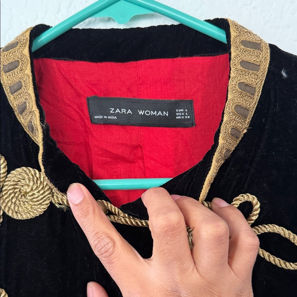 Rare Zara Black Velvet Military Jacket with Gold Braid Trim - Picture 3 of 6